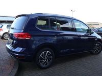 Gebraucht VW Touran Join 116 PS (85 kW) 2018 Blau Van / Kleinbus