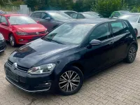Gebraucht VW Golf VII Allstar 110 PS (80 kW) 2017 Schwarz Limousine