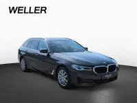 Gebraucht BMW 530 Sport Line 286 PS (210 kW) 2023 Sophistograu metallic (grau) Kombi