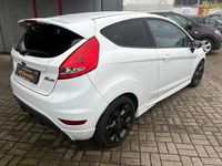 Gebraucht Ford Fiesta S 135 PS (99 kW) 2012 Weiß Coupé