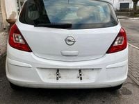 Gebraucht Opel Corsa Selection 69 PS (50 kW) 2013 Weiß Kleinwagen