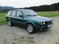 Gebraucht BMW 318 113 PS (83 kW) 1993 Grün Kombi