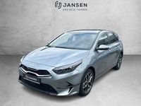 Neu Kia Ceed 140 PS (102 kW) 2025 Silber Kleinwagen