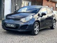 Gebraucht Kia Rio 86 PS (63 kW) 2013 Grau Limousine