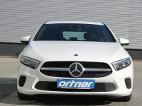 Gebraucht Mercedes A160 109 PS (80 kW) 2018 Weiß Kleinwagen