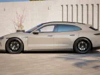 Gebraucht Porsche Taycan 319 kW (435 PS) 2024 Grau Limousine