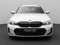 Gebraucht BMW 320 M Sport 190 PS (139 kW) 2023 Weiß Limousine