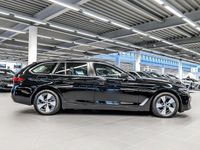 Gebraucht BMW 520 190 PS (139 kW) 2022 Schwarz Kombi
