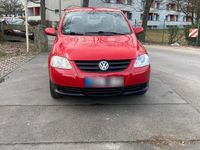 Usata VW Fox 75 CV (55 kW) 2006 Rosso Utilitaria