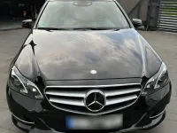 Gebraucht Mercedes E220 170 PS (125 kW) 2016 Schwarz Limousine