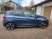Second-hand Ford Fiesta Active 125 CP (91 kW) 2020 Albastru Hatchback