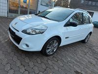 Gebraucht Renault Clio II Dynamique 101 PS (74 kW) 2011 Weiß Limousine