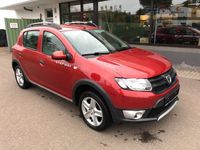 Gebraucht Dacia Sandero Stepway Ambiance 90 PS (66 kW) 2013 Rot Kleinwagen