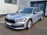 Gebraucht Skoda Superb Selection 150 PS (110 kW) 2025 Silber Kombi