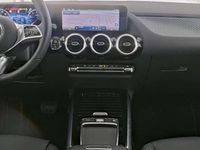 Gebraucht Mercedes B200 Advanced 163 PS (119 kW) 2025 Metalliclack mountaingrau Van / Kleinbus