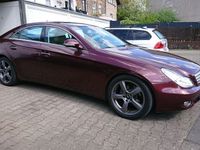 Gebraucht Mercedes CLS320 224 PS (164 kW) 2007 Rot Limousine
