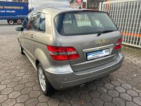 Gebraucht Mercedes B170 Elegance 116 PS (85 kW) 2006 Grau Van / Kleinbus