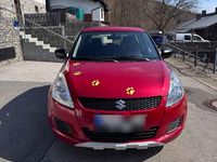 Gebraucht Suzuki Swift 94 PS (69 kW) 2013 Rot Kleinwagen
