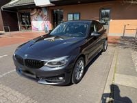 Gebraucht BMW 330 Sport Line 252 PS (185 kW) 2017 Grau Limousine