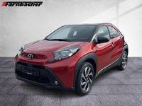 Gebraucht Toyota Aygo Team 72 PS (52 kW) 2024 Chilli red Kleinwagen
