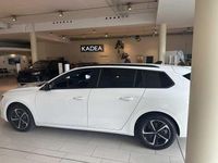 Neu Opel Astra 131 PS (96 kW) 2025 Lack weiss banquise/typ aussen Kombi