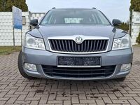 Gebraucht Skoda Octavia Fun 105 PS (77 kW) 2013 Grau Kombi