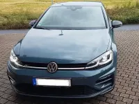 Second-hand VW Golf VII IQ Drive 150 CP (110 kW) 2019 Albastru Berlinǎ