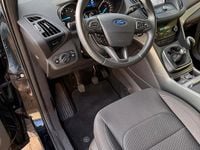 Gebraucht Ford Kuga Titanium 150 PS (110 kW) 2019 Schwarz SUV