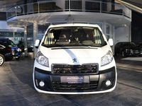 Gebraucht Peugeot Expert Allure 199 PS (146 kW) 2015 Weiß Van