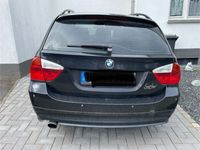 gebraucht BMW 318 i Touring EZ 2007 183.000 km
