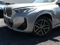 Neu BMW X1 M Sport 136 PS (100 kW) 2025 Saphirschwarz metallic saphirschwarz metallic SUV