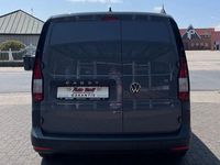 Gebraucht VW Caddy 102 PS (75 kW) 2023 Grau Van / Kleinbus