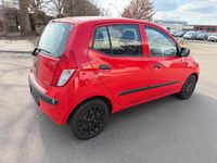 Gebraucht Hyundai i10 77 PS (56 kW) 2008 Rot Kleinwagen