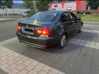 Gebraucht BMW 318 143 PS (105 kW) 2009 Grün Limousine