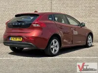Gebraucht Volvo V40 114 PS (83 kW) 2013 Rot Limousine