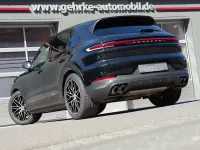 Gebraucht Porsche Cayenne 354 PS (260 kW) 2025 Chromitschwarz SUV