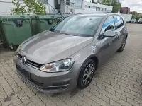 Usata VW Golf VII Trendline 105 CV (77 kW) 2014 Grigio Berlina
