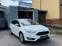 Usata Ford Focus Trend 101 CV (74 kW) 2018 Bianco Berlina
