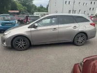 Gebraucht Toyota Auris 90 PS (66 kW) 2014 Avantgarde bronze metallic Kombi
