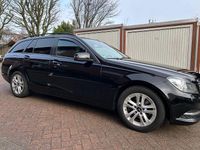 Gebraucht Mercedes C220 170 PS (125 kW) 2012 Schwarz Kombi