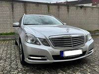 Gebraucht Mercedes E220 Elegance 170 PS (125 kW) 2012 Silber Limousine