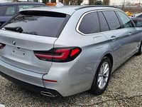 Gebraucht BMW 530 286 PS (210 kW) 2021 Glaciersilber metallic Kombi