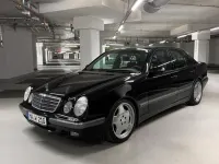 Gebraucht Mercedes E270 AMG 170 PS (125 kW) 2001 Schwarz Limousine