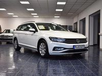 Gebraucht VW Passat Conceptline 150 PS (110 kW) 2021 Weiß Kombi