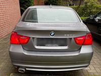 gebraucht BMW 320 d -Facelift