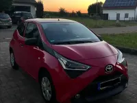 Gebraucht Toyota Aygo 72 PS (52 kW) 2019 Rot Kleinwagen