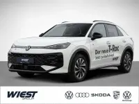 Gebraucht VW T-Roc R-line 150 PS (110 kW) 2025 Weiß SUV