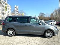 gebraucht VW Sharan Comfortline BMT Start-Stopp 2.0 TDI EU6d-T AHK-klappbar El. Panoramadach