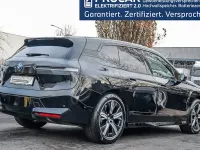 Gebraucht BMW iX M Sport 239 kW (326 PS) 2024 Schwarz SUV