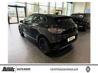 Neu Renault Clio V Bose Edition 143 PS (105 kW) 2025 Black pearlschwarz metallic Limousine